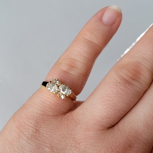 Vintage CZ Cluster Ring Yellow Gold Plated Simulated Diamond Engagement Ring 6 ¼ - Picture 11 of 14